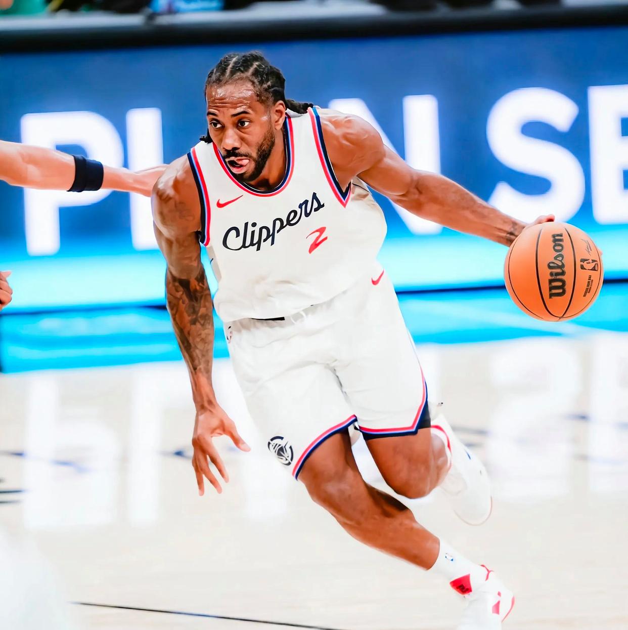 开云体育官方网站-快船横扫黄蜂，实现两连胜！