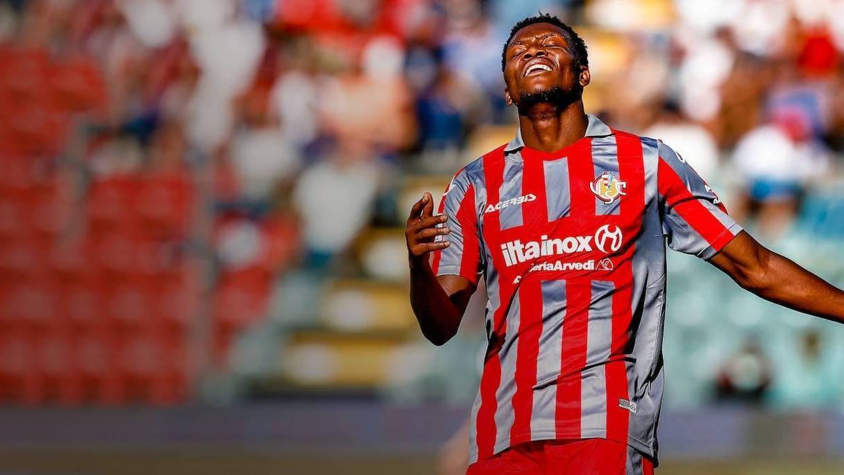 都灵客场取胜萨索洛，稳扎稳打逐渐回暖