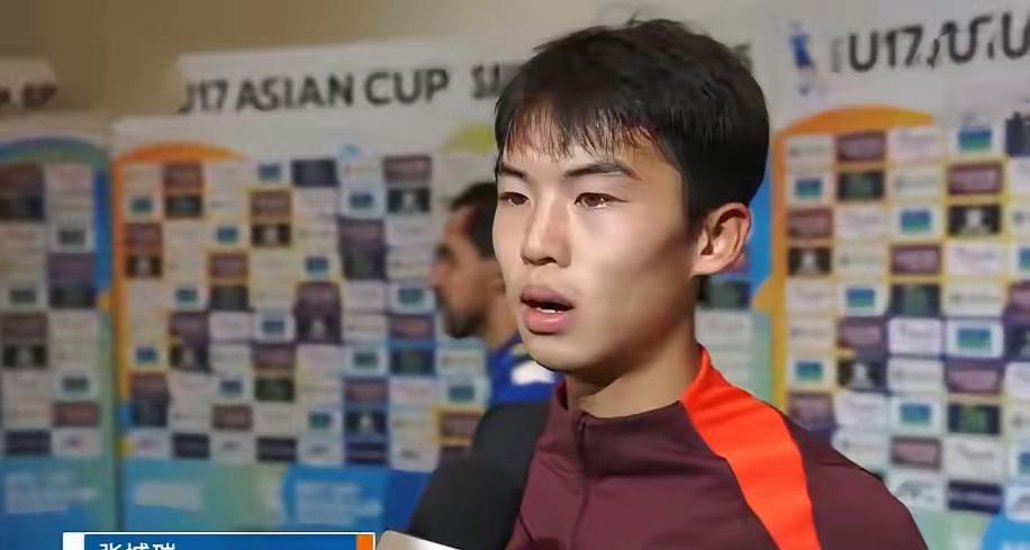 关于激烈对决风生水起，球员奋力拼搏的信息