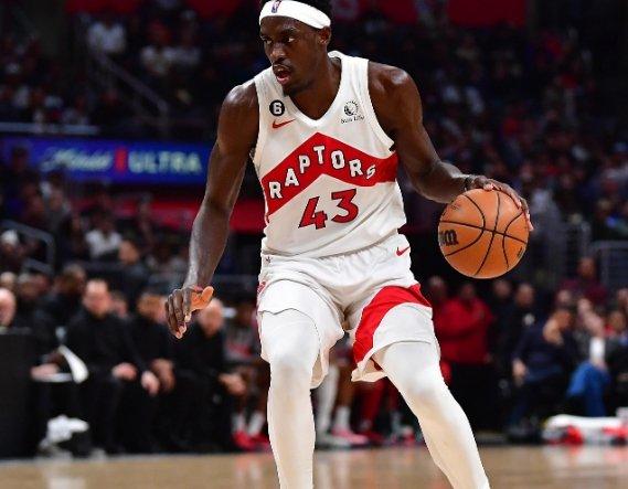 开云体育官方网站-猛龙队客场胜出，西亚卡姆表现稳定