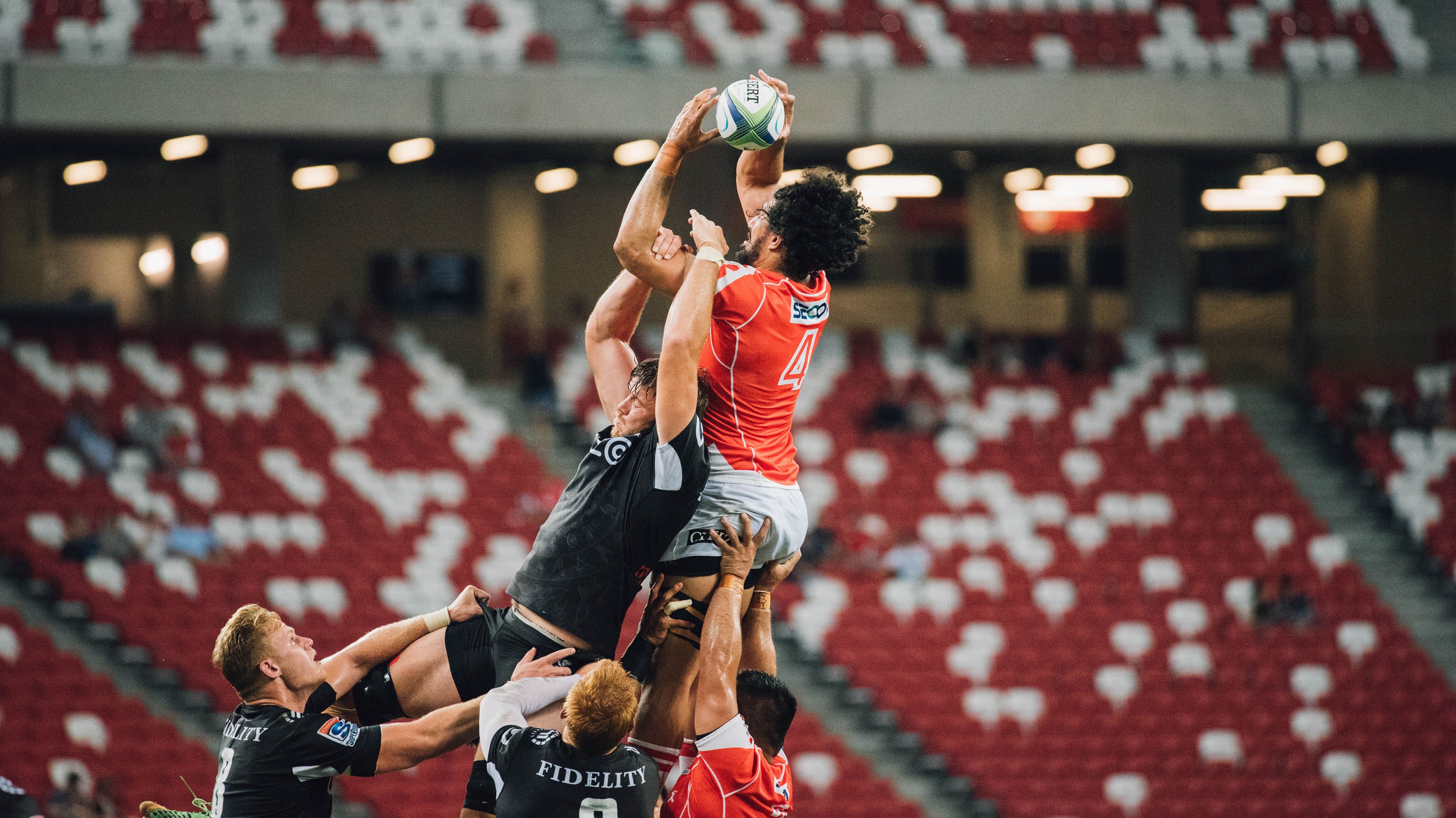 足球跨界奇迹，厄瓜多尔狂扫罗马，德布劳内西甲德比称王